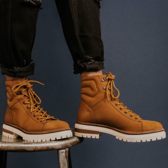 Roolee Take a Walk Boot Size 9 / 40 EUC - Picture 2 of 7